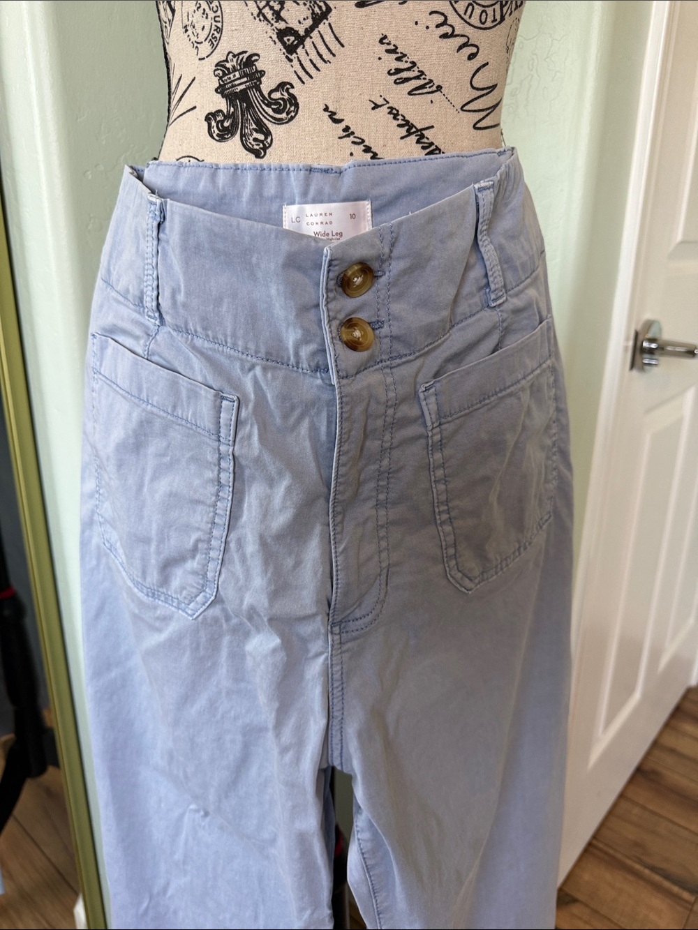 LC Lauren Conrad Light Blue High-Rise Wide-Leg cropped pants. - Picture 2 of 9